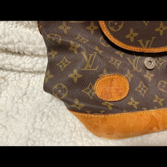 Authentic vintage Louis Vuitton. Backpack style. - Picture 6 of 7